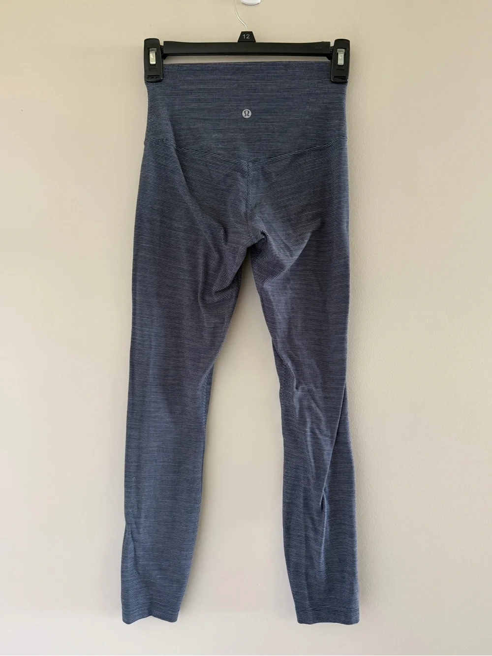 Lululemon Leggings Womens 4 Blue Gray Stripe High Rise Ankle Yoga Pants Pilates